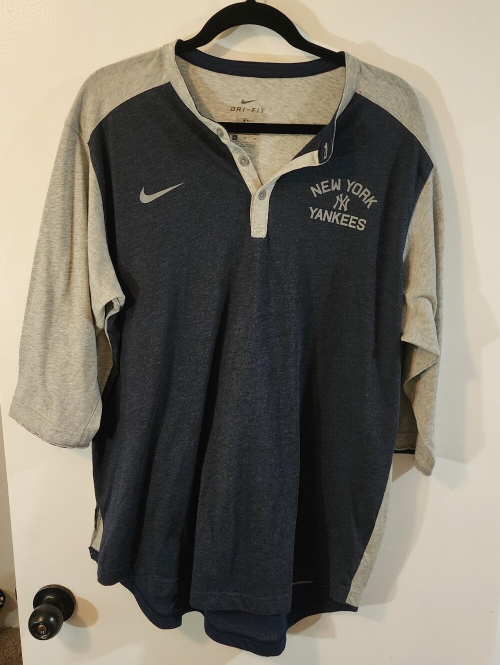 Nike New York Yankees Navy & Gray Henley Baseball Shirt